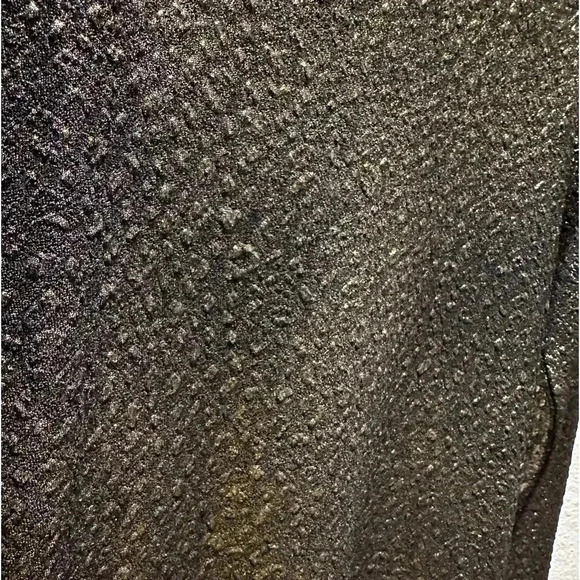 Alice + Olivia Black and Gold Metallic Long Sleeve Fitted Dress size 6 - Picture 9 of 11